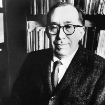 Clearing Up the Confusion on Leo Strauss