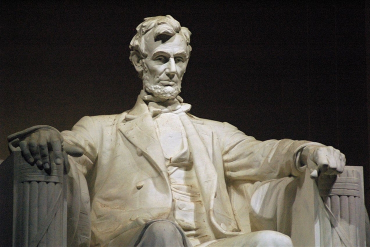 After Lee, It’s Lincoln’s Turn