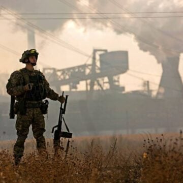 Western Leaders Clash Over Ending the War in Ukraine
