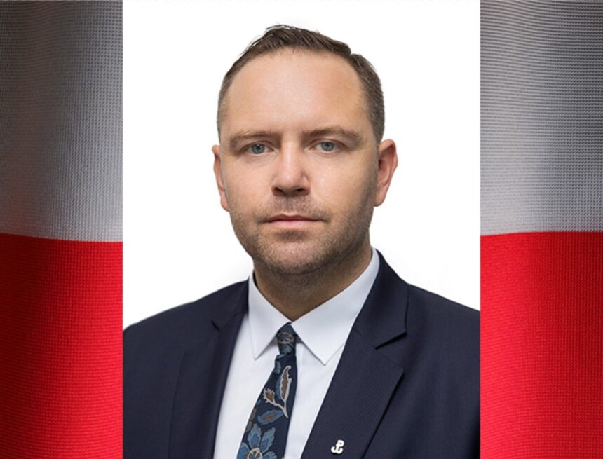Poland at the Crossroads Between America and Brussels 