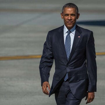 president-barack-obama-walks-toward-a-crowd-after-9e0696-1024 Gerrymandering: Obama vs. Obama