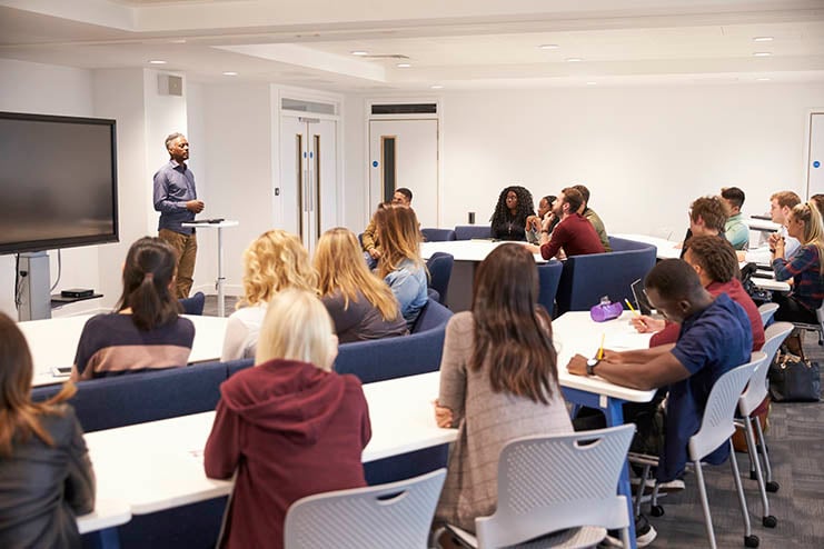 Changing College Curricula Is a Winning Issue for Conservatives